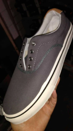 8 PARES + 3 de regalo Zapatilla Nautica surtido 44y45 - Calzados Marrox