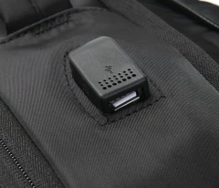 Mochila de viaje viral SKORA - tienda online