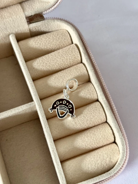 Berloque Chapéu de Couro - Banho de Prata 925