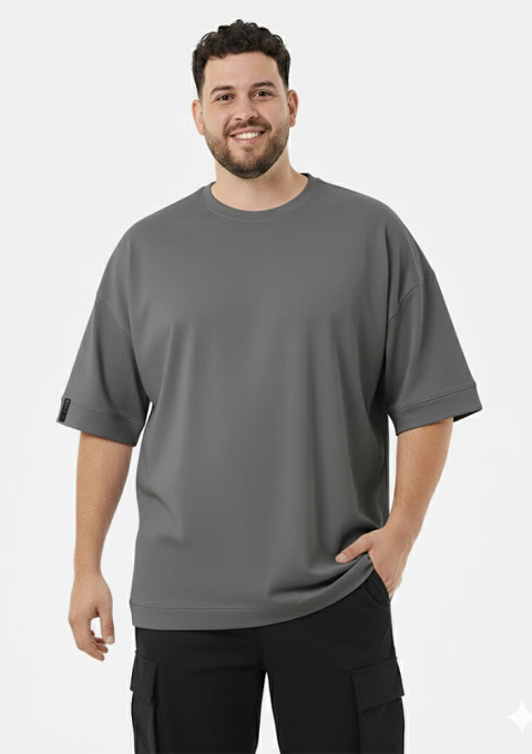 Oversized Plus Size Básica Chumbo - comprar online