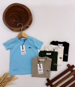 Camiseta Lacoste bordada - algodão com elastano