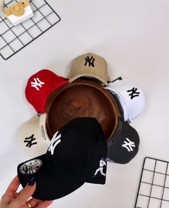 Boné infantil new era bordado com bastante regulagem - Analu kids for boys