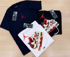 Camiseta suedine bordada na frente e estampada nas costas - Nike x Jordan na internet