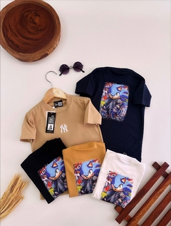 Camiseta suedine com bordado em relevo e estampa nas costas | New Era Sonic - comprar online