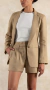 BLAZER MANZUR en internet