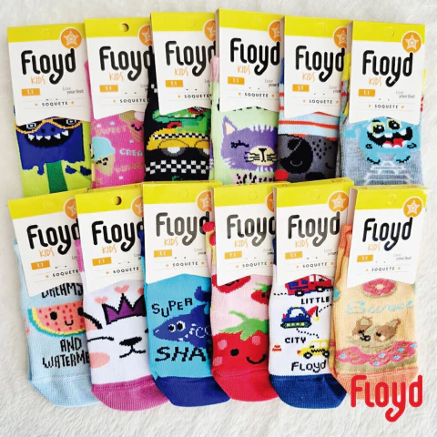 Soquete corto infantil de algodón y licra. Diseños surtidos (61-FLO)