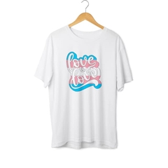 Camiseta Love is Love Transgender - ORGULHO - LGBT - comprar online