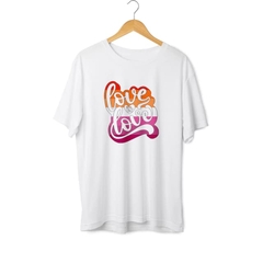 Camiseta Love is Love Lésbica - ORGULHO - LGBT - comprar online