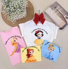 Blusa Princesas