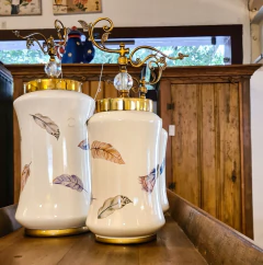Vaso Decorativo com tampa em Metal e Cristal Médio - comprar online