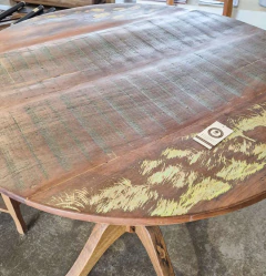 Mesa Redonda Tipo Bar com Pé Torneado D 1,00 em Demolição na internet