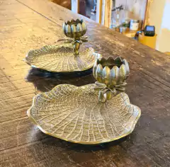 Castiçal de Metal Flor Porta Vela em Bandeja Folha - loja online