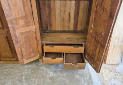 Imagem do Guarda Roupa 2 Portas em Demolição Bordado Bandeirinha 2,32m