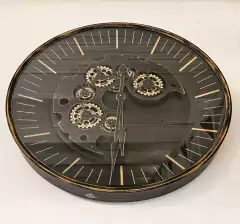 Relógio de Parede Grande Preto com Engrenagens Douradas 80cm - Marcenaria Tiradentes - Móveis e Decoração Artesanais de alto padrão