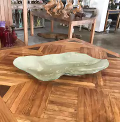 Centro de Mesa Murano Folha Irregular Fendi Apicuado - Marcenaria Tiradentes - Móveis e Decoração Artesanais de alto padrão