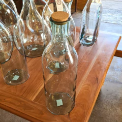 Garrafão Fino Alto Guarda Rolhas M Decorativo 20L - Marcenaria Tiradentes - Móveis e Decoração Artesanais de alto padrão