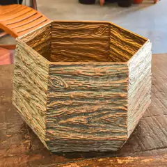 Imagem do Cachepo de Metal Bronze Grande Hexagonal