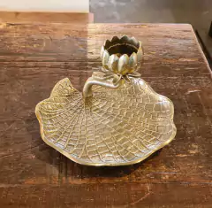 Castiçal de Metal Flor Porta Vela em Bandeja Folha - comprar online