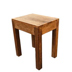 Mesa de Cabeceira Malhetada em Madeira de Demolição