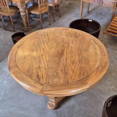 Mesa de Jantar Redonda em Peroba Rosa com Pé Torneado 0,80 - comprar online