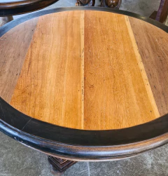 Mesa Redonda de Jantar Bicolor Borda Escura 1,10m em Madeira de Demolição - produto artesanal da Marcenaria Tiradentes.