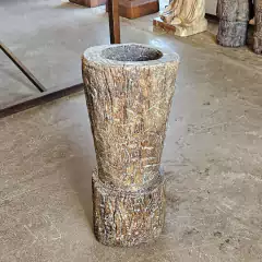 Pilão Decorativo Antigo Base de Fazenda Grande Pé Largo Profundo Enc. - loja online
