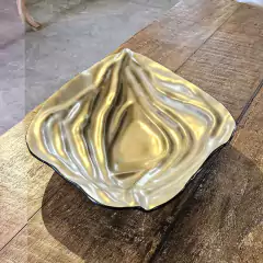 Imagem do Centro de Mesa Murano Canoa Ouro Mate