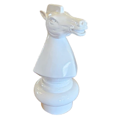Peça de Xadrez Decorativa Cavalo Branco em Poliresina