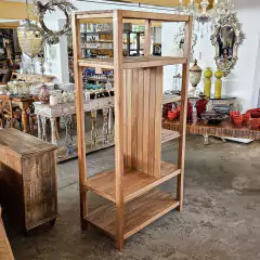 Armário Mini Closet com 1 Cabideiro e 6 Vãos em Jequitibá - Marcenaria Tiradentes - Móveis e Decoração Artesanais de alto padrão