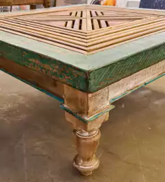 Mesa de Centro com Tampo Ripado, Pés Torneados Pátina Verde - loja online