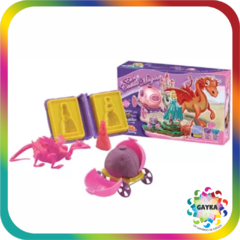 CARROZA Y DRAGON CON LIBRO EN EL CASTILLO - CHIKITOS - comprar online
