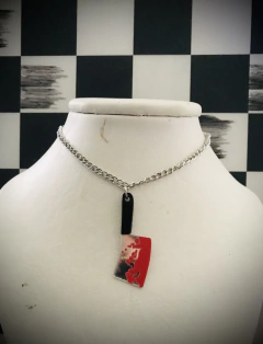 Collar hacha sangrienta - comprar online