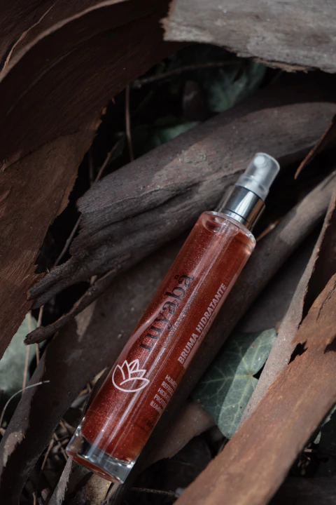 Bruma Hidratante con Ácido Hialurónico y Agua de Rosas - comprar online