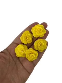 Flor de tecido 3cm - 5 unidades amarela - comprar online