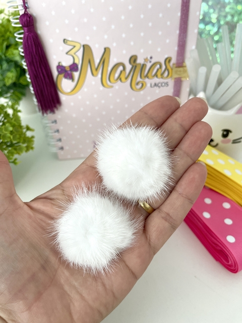 Pompom pelinho achatado - 4,5cm - Branco