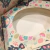 CAJA PASCUAS MEDIO HUEVO HEXAGONAL 19X22X10 - Papelera Claspack