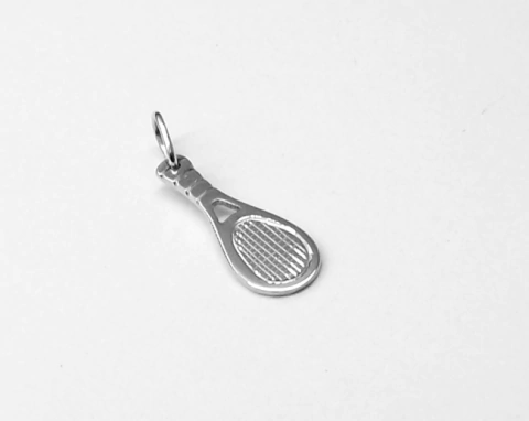 Dije Colgante Raqueta de Tenis de plata calada y grabada