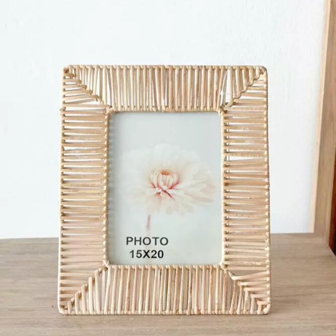 Portarretrato de Rattan "Sanbang"