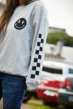 BUZO PATAGONIA SMILE GRIS MELANGE - MOSTRA