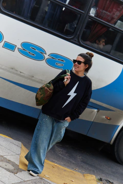 BUZO ANDES RAYO en internet