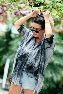 CAMISA ANDES BATIK GRIS en internet