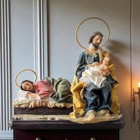 Imagem Mãe Descansando e São José cuidando | 20 cm - comprar online