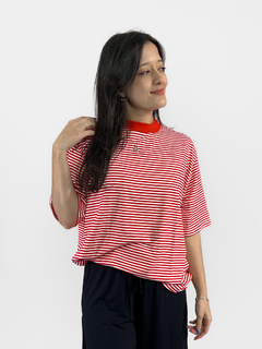 camisetão listras finas - By Bem