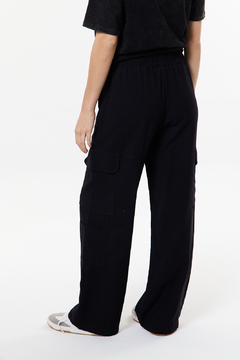Pantalon Leo en internet