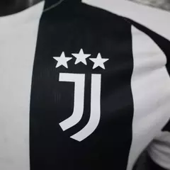 Camisa Juventus 24/25 Primeiro Uniforme *Versão Jogador - Malev Outlet