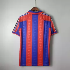 Camisa Barcelona Retrô 1995 na internet