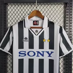 Camisa Juventus Retrô 95/96 - Malev Outlet
