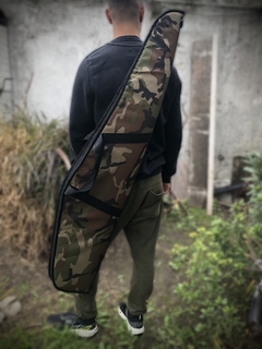 Funda para arma larga carabina /rifle/fusil 1,30 camouflada con correa incorporada - comprar online