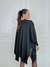 PONCHO TRICOT PRETO SCARLET - comprar online
