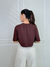 T-SHIRT CROPPED LIVIA BASIC MARROM - comprar online